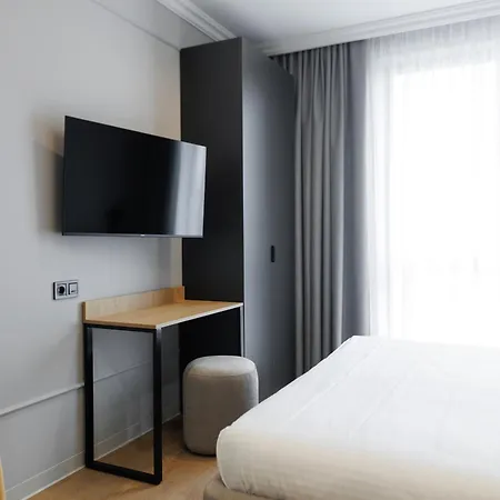 апарт-готель Select Aparthotel Lviv